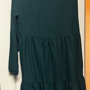 Elegant Dark Green Long Sleeve Dress